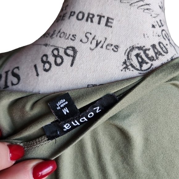 Front knot tee - Picture 2 of 4